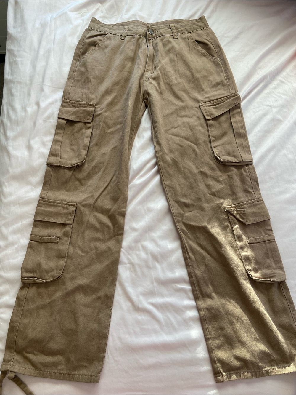 Women’s Khaki Cargo Pants